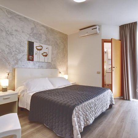 Hotel Augusta Caorle Exterior photo